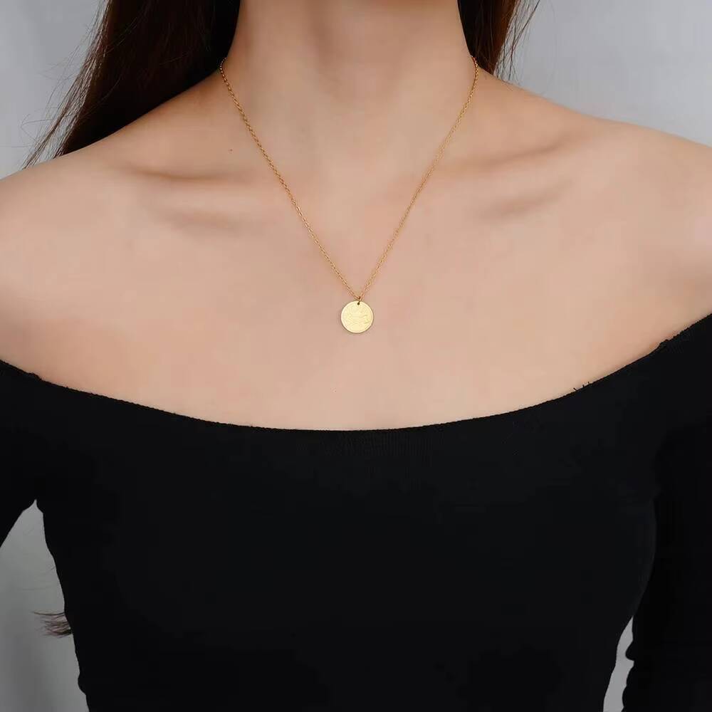 Coin Necklace Delicate - Collana con ciondolo ascia vichinga placcata