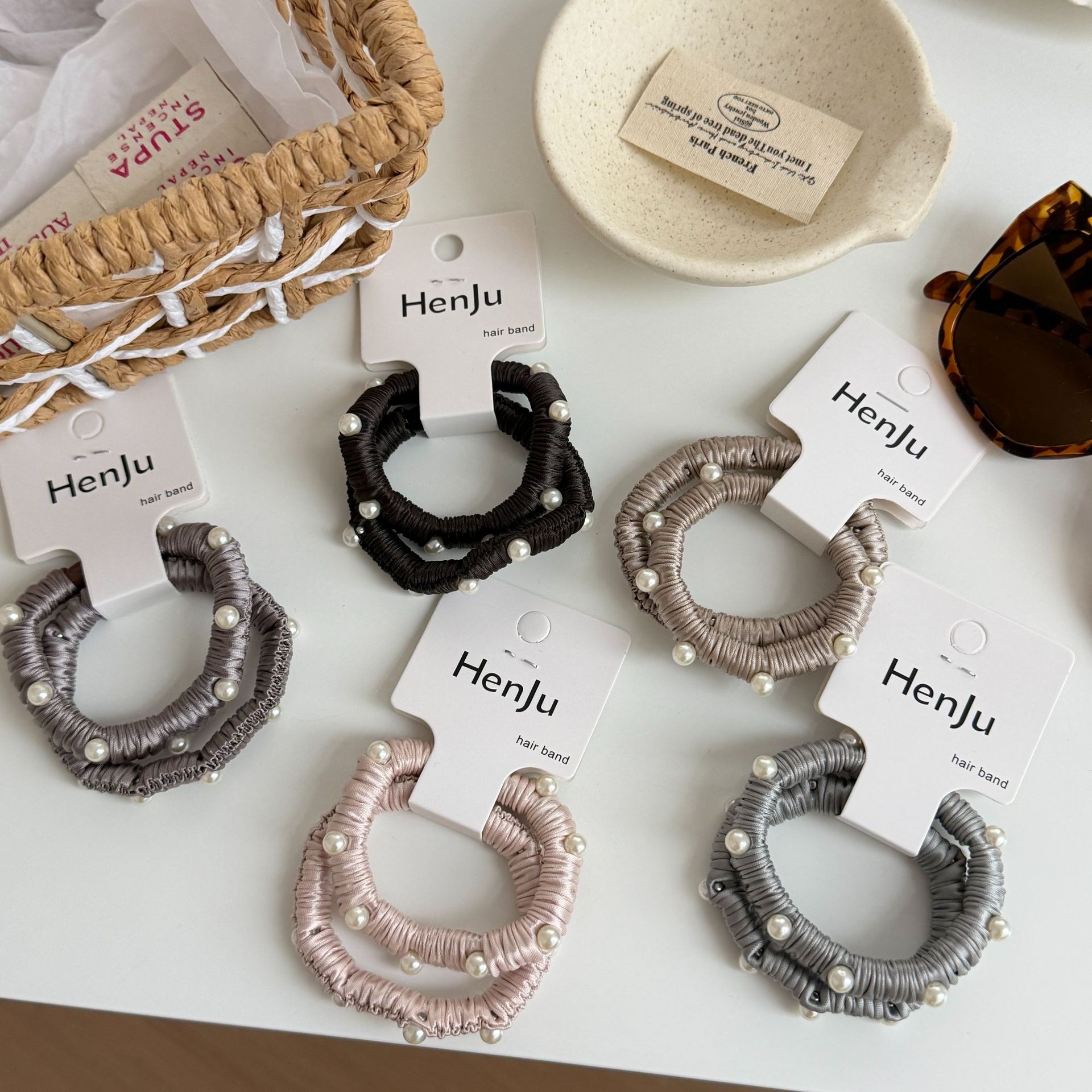 Set di 2 Elastici per Capelli  - Scrunchie Satin Set recensione e prezzo