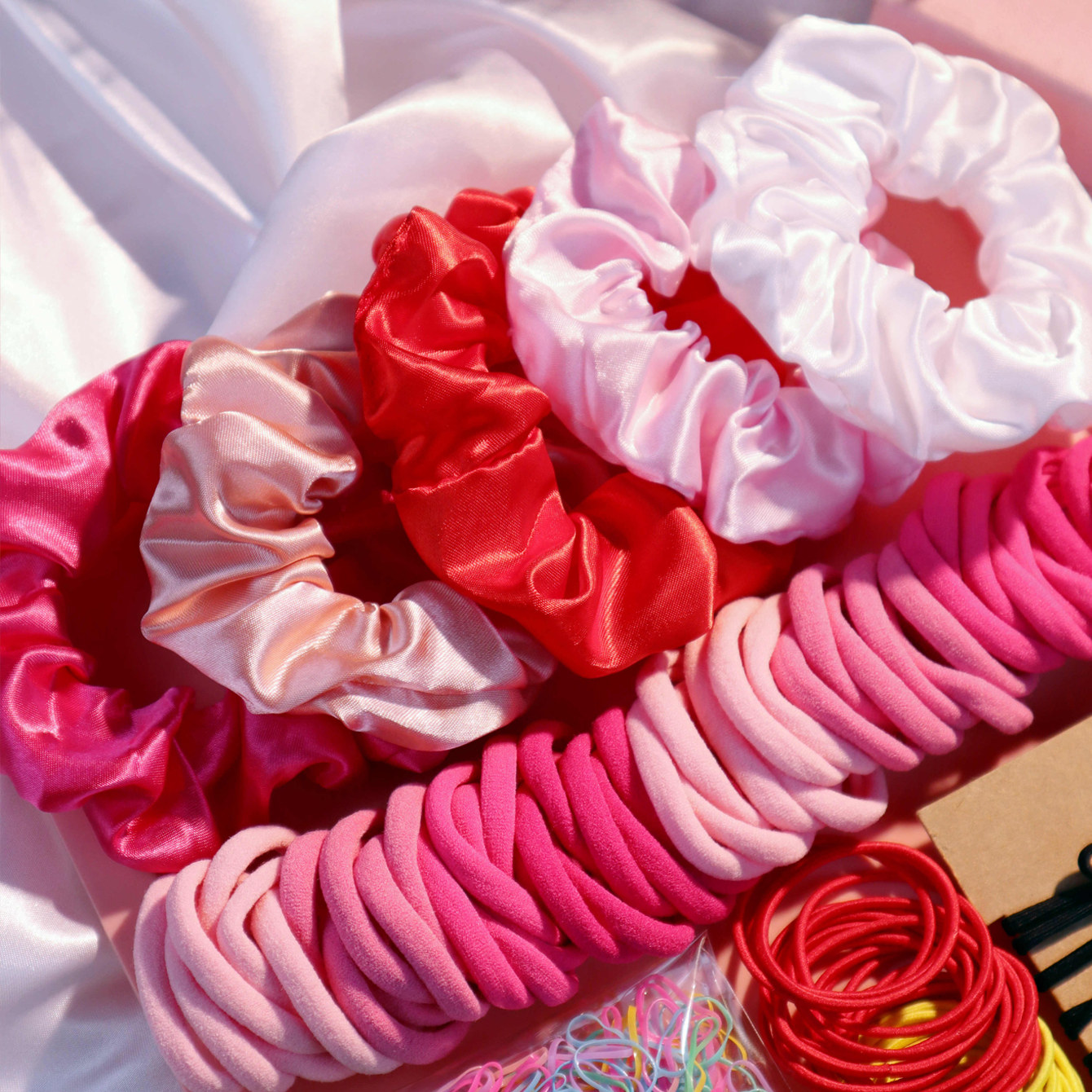 1 Set Accessori per capelli mu - Scrunchie Satin Set recensione e prezzo