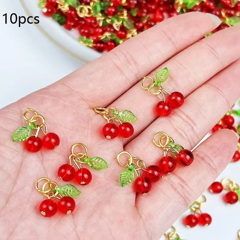 Confezione da 10 Ciondoli Acri - Women Accessories Pack recensione e prezzo