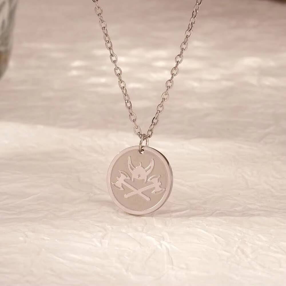 Collana con ciondolo ascia vic - Coin Necklace Delicate recensione e prezzo