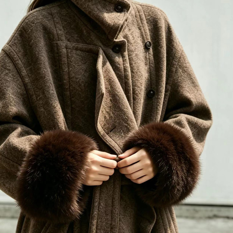 Set di Scaldamani in Pelliccia - Women'S Winter Accessories Set recensione e prezzo
